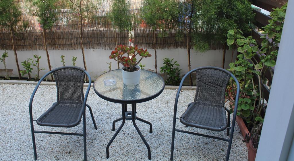 Estia Luxury Maisonette Paphos Chambre photo