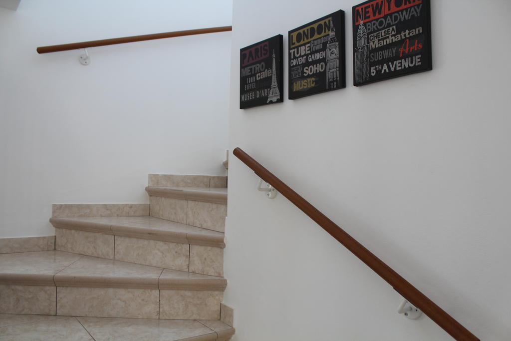 Estia Luxury Maisonette Paphos Chambre photo